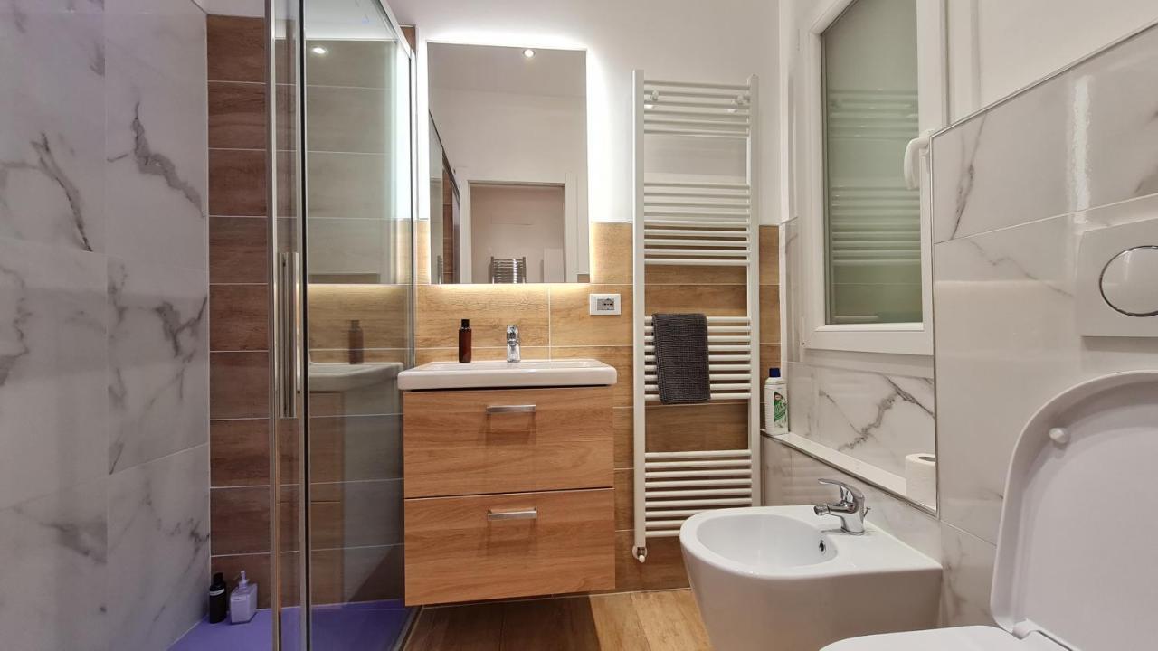 דירות בולוניה Giudei House Smart 2 מראה חיצוני תמונה